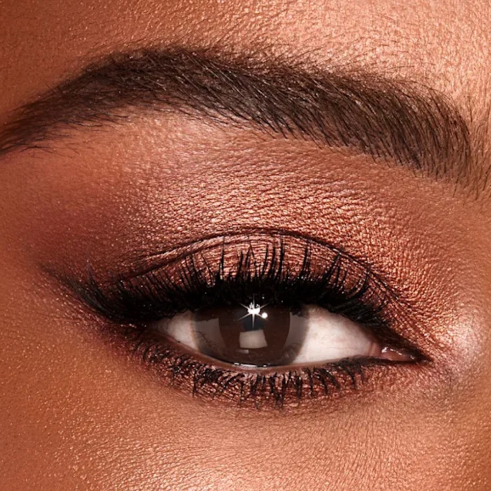 Charlotte Tilbury Bejeweled Eyes To Hypnotize Eyeshadow Pallette - Picture 4 of 13